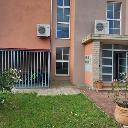 Bed & Breakfast Grgic Novigrad Istria Exterior foto